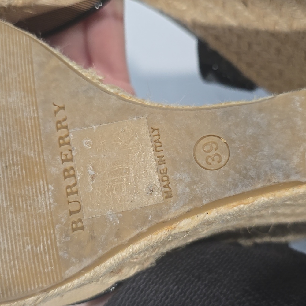 Burberry Plaid Wedge Sandals Espadrilles Size 39 with Box - Picture 9 of 16